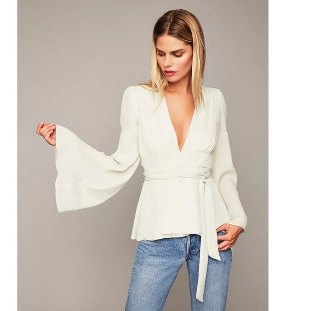 Stone Cold Fox 100% Silk Sage Beverly Blouse Size 1 Bell Sleeve Feminine Chic